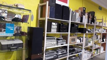 http://BRUN%20MAGASIN